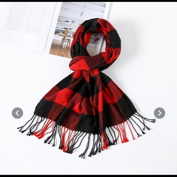 Winter scarfs - Picture 7 of 7